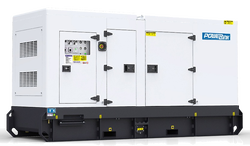 Дизельный генератор PowerLink GMS130C в кожухе